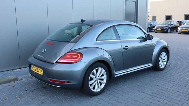 Volkswagen Beetle - Afbeelding 10 van 29