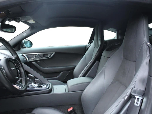Jaguar F-Type - Afbeelding 11 van 30