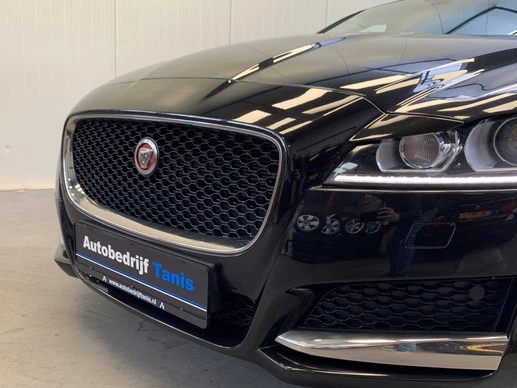 Jaguar XF - Afbeelding 15 van 30