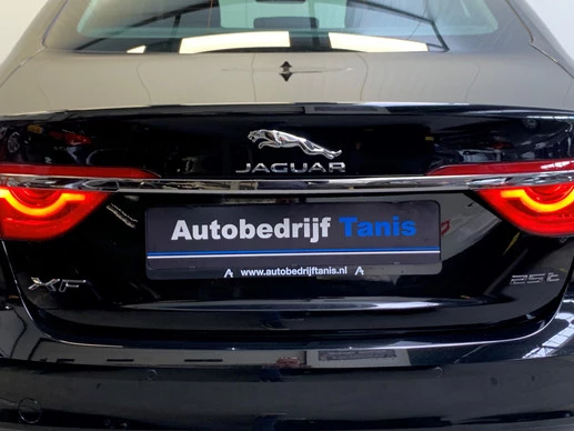 Jaguar XF - Afbeelding 23 van 30