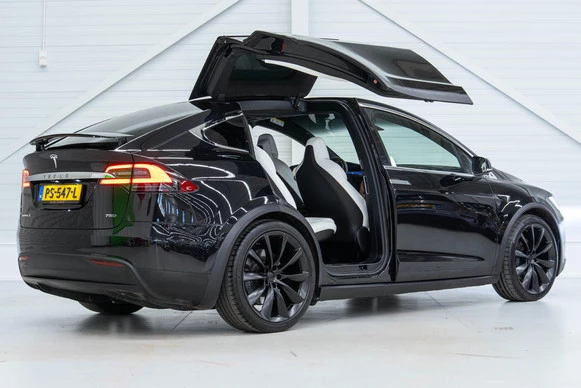 Tesla Model X - Afbeelding 17 van 23