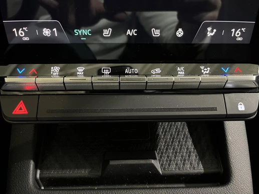 Renault Megane E-Tech - Afbeelding 25 van 30