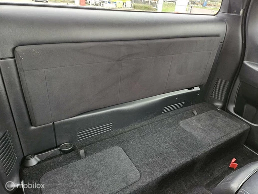 Nissan Navara - Afbeelding 8 van 17