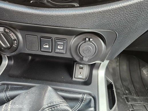 Nissan Navara - Afbeelding 15 van 17