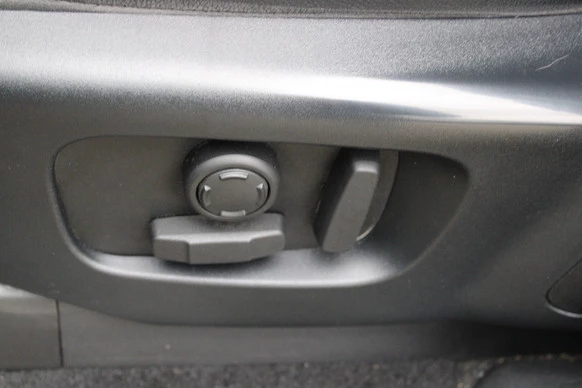 Land Rover Discovery - Afbeelding 14 van 22