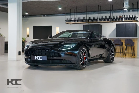 Aston Martin V8 Volante