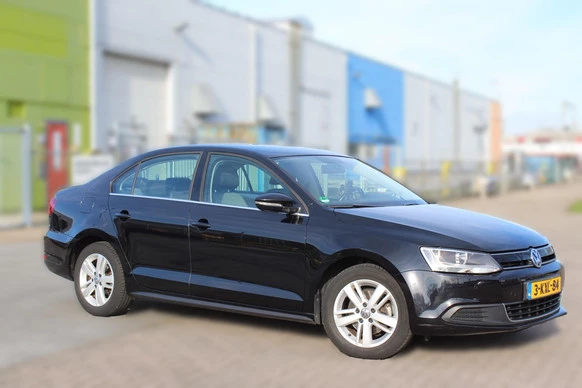 Volkswagen Jetta - Afbeelding 28 van 30