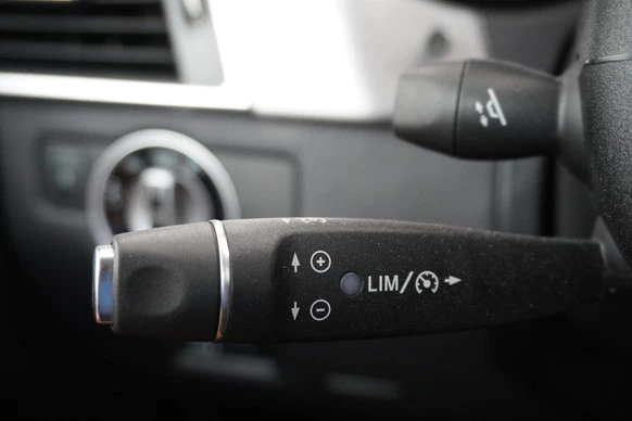 Mercedes-Benz M-Klasse - Afbeelding 29 van 30