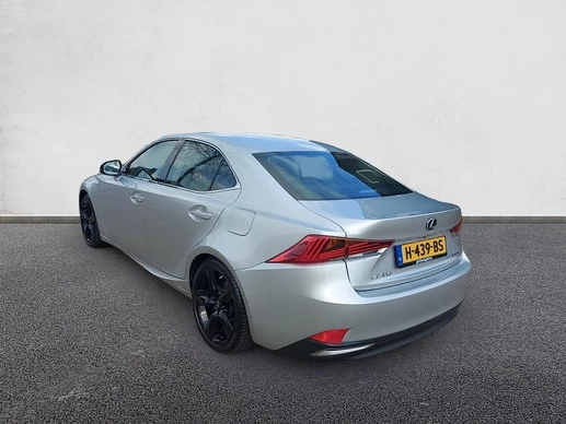 Lexus IS - Afbeelding 7 van 24