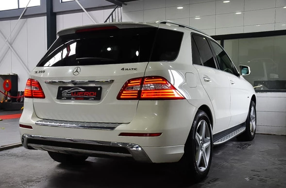 Mercedes-Benz M-Klasse - Afbeelding 23 van 24