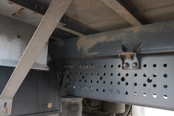 Mercedes-Benz Antos - Afbeelding 18 van 30