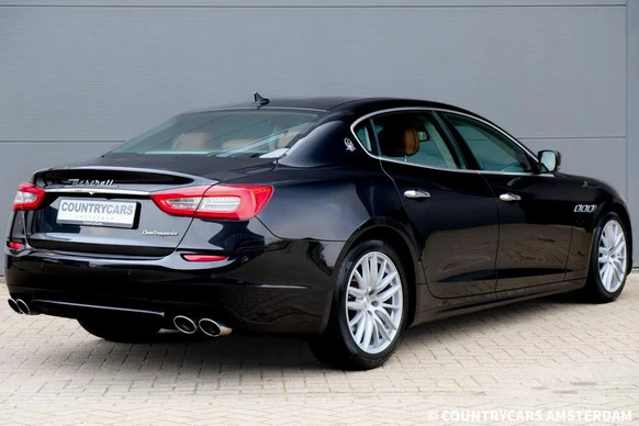 Maserati Quattroporte - Afbeelding 2 van 30