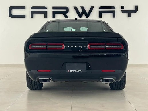 Dodge Challenger - Afbeelding 5 van 27