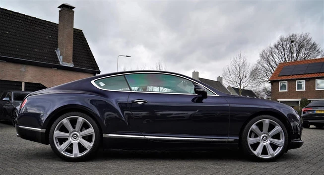 Bentley Continental GT - Afbeelding 7 van 30