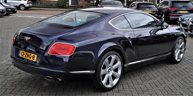 Bentley Continental GT - Afbeelding 27 van 30