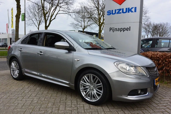 Suzuki Kizashi - Afbeelding 9 van 30