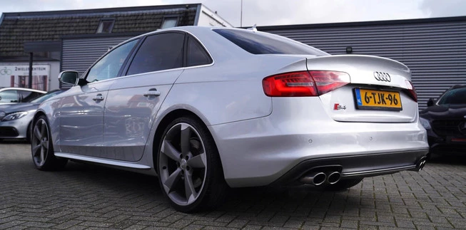 Audi S4 - Afbeelding 4 van 30