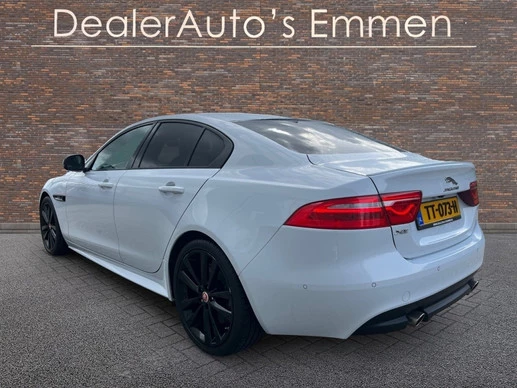 Jaguar XE - Afbeelding 4 van 30