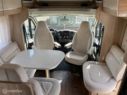 Hymer Tramp 698 - Afbeelding 2 van 15