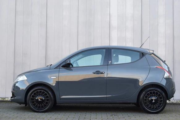 Lancia Ypsilon - Afbeelding 3 van 25