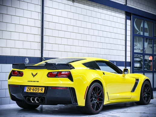 Chevrolet Corvette - Afbeelding 3 van 17