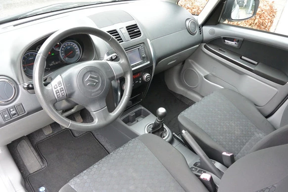 Suzuki SX4 - Afbeelding 18 van 28