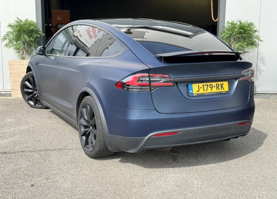 Tesla Model X - Afbeelding 7 van 17