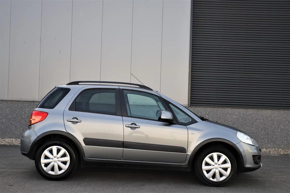 Suzuki SX4 - Afbeelding 14 van 30