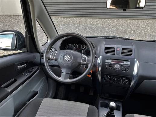 Suzuki SX4 - Afbeelding 22 van 30