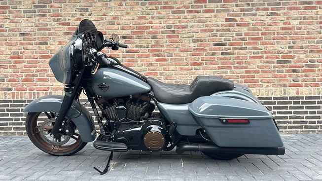 Harley-Davidson Street Glide