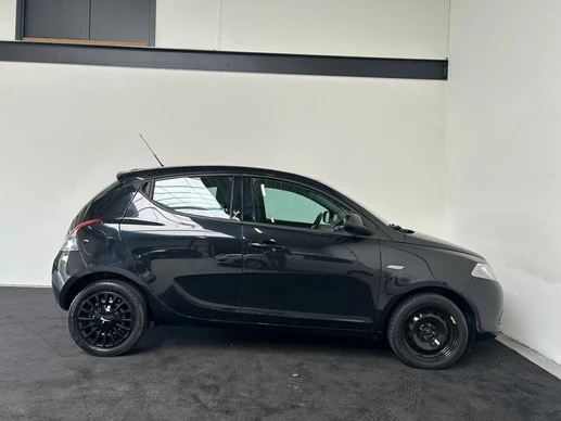 Lancia Ypsilon - Afbeelding 22 van 24