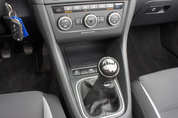 Volkswagen Golf - Afbeelding 13 van 30