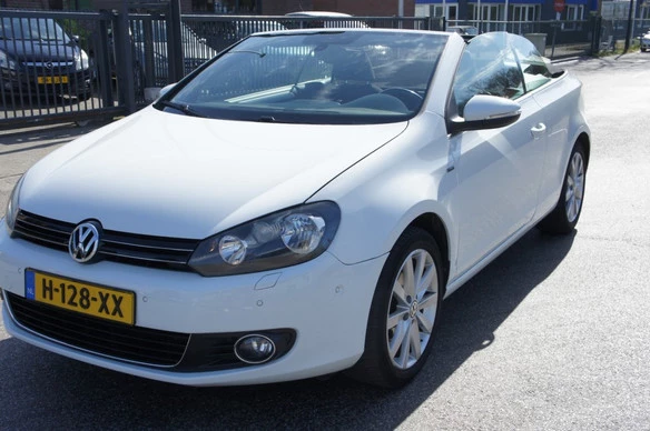 Volkswagen Golf - Afbeelding 21 van 30