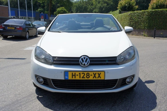 Volkswagen Golf - Afbeelding 23 van 30