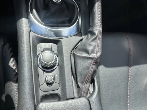 Mazda MX-5 - Afbeelding 27 van 30