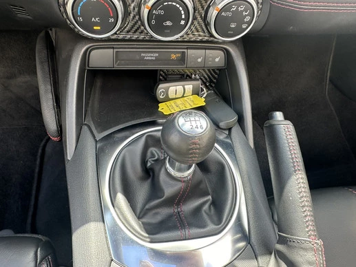 Mazda MX-5 - Afbeelding 28 van 30