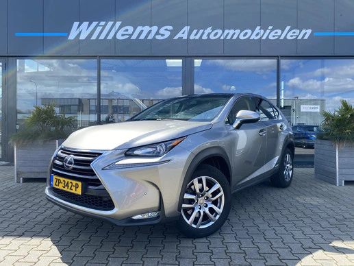 Lexus NX - Afbeelding 1 van 30