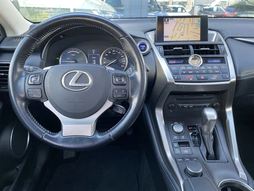 Lexus NX - Afbeelding 15 van 30