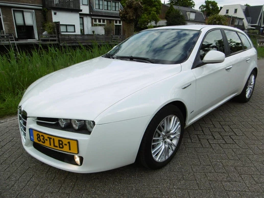 Alfa Romeo 159 - Afbeelding 1 van 28