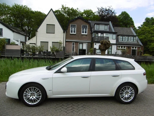 Alfa Romeo 159 - Afbeelding 1 van 28