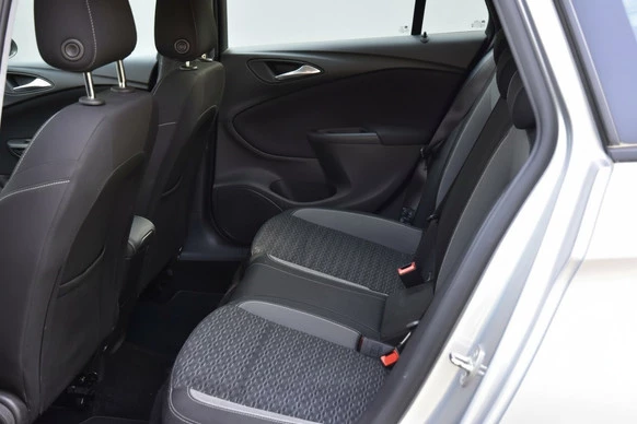 Opel Astra - Afbeelding 7 van 15