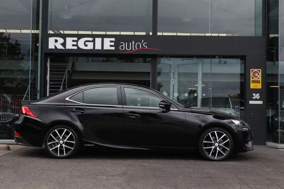 Lexus IS - Afbeelding 23 van 30