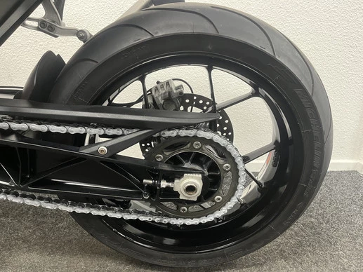 KTM 690 - Afbeelding 16 van 21