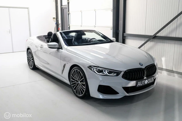 BMW 8 Serie - Afbeelding 27 van 30