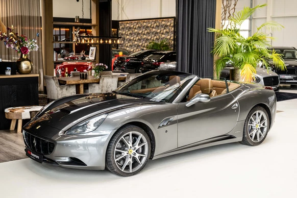 Ferrari California - Afbeelding 5 van 30