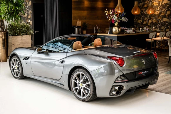 Ferrari California - Afbeelding 6 van 30