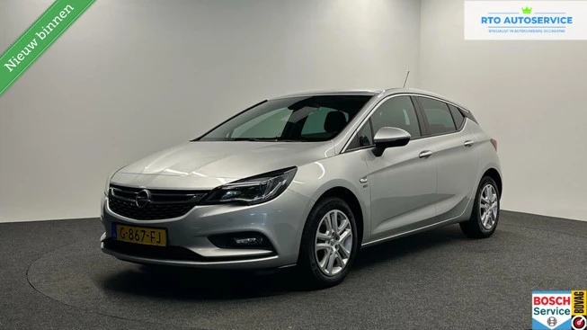 Opel Astra - Afbeelding 1 van 30