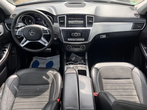 Mercedes-Benz M-Klasse - Afbeelding 11 van 30