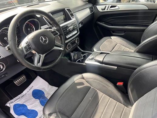 Mercedes-Benz M-Klasse - Afbeelding 15 van 30