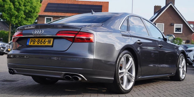 Audi S8 - Afbeelding 2 van 30